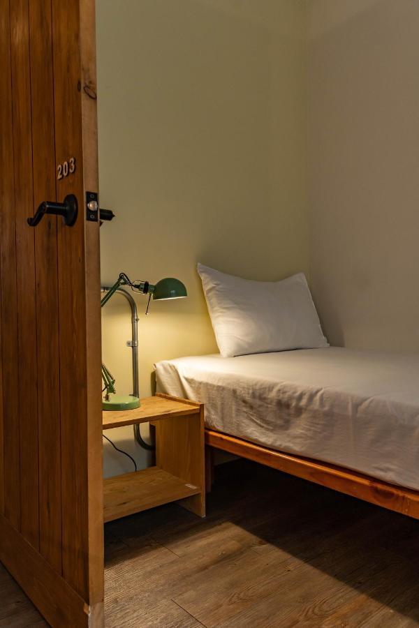 Cozy House Hostel Kota Hualien Bagian luar foto