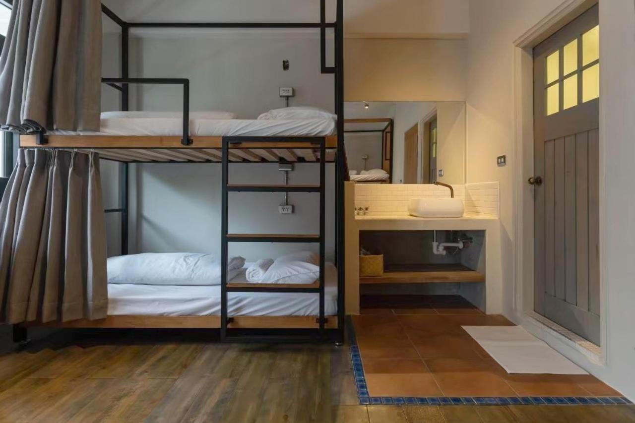 Cozy House Hostel Kota Hualien Bagian luar foto