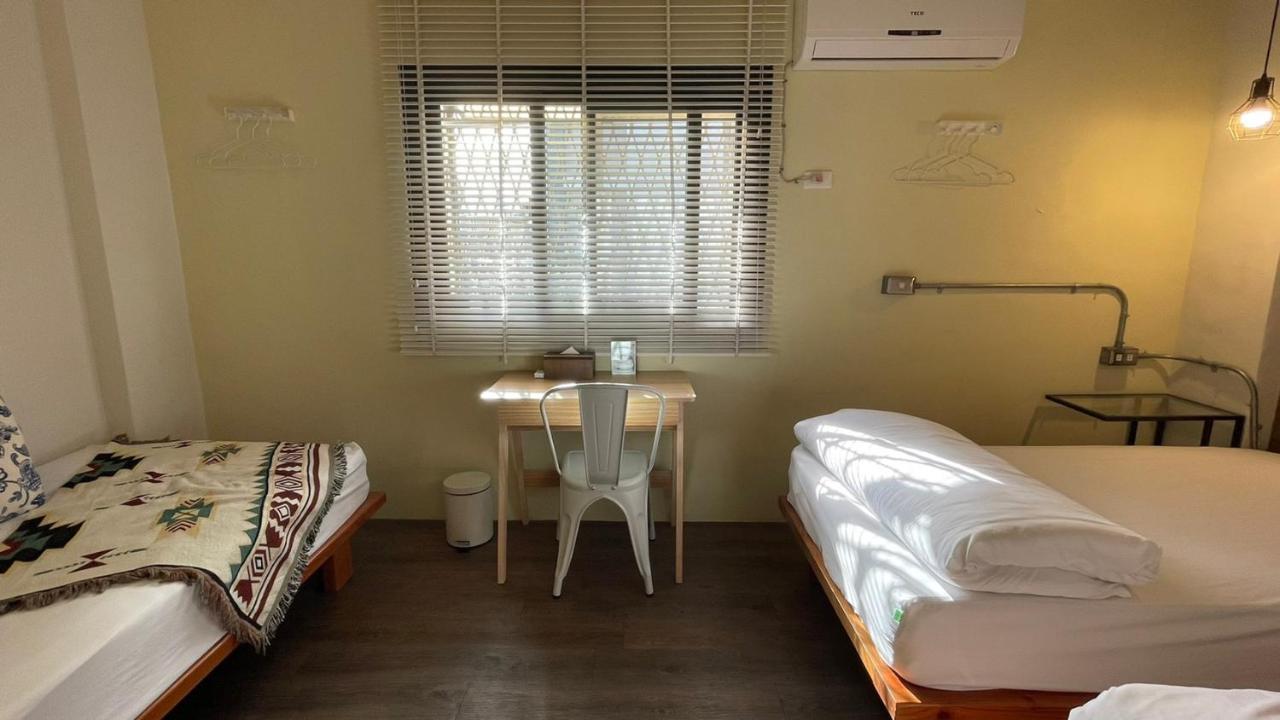 Cozy House Hostel Kota Hualien Bagian luar foto