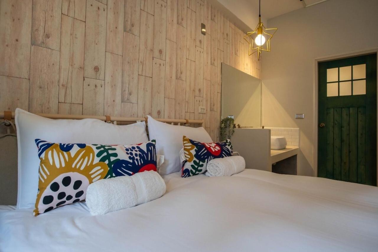 Cozy House Hostel Kota Hualien Bagian luar foto