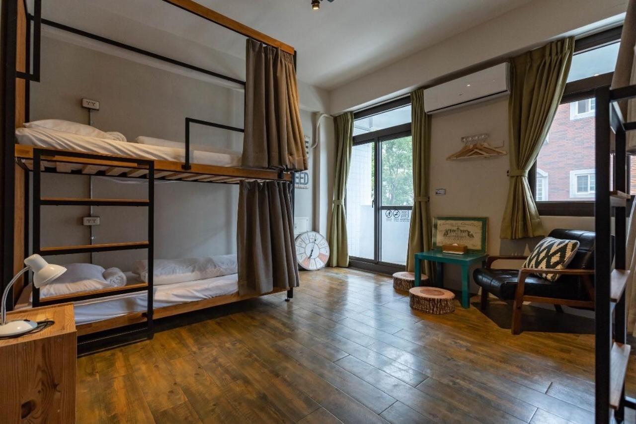 Cozy House Hostel Kota Hualien Bagian luar foto